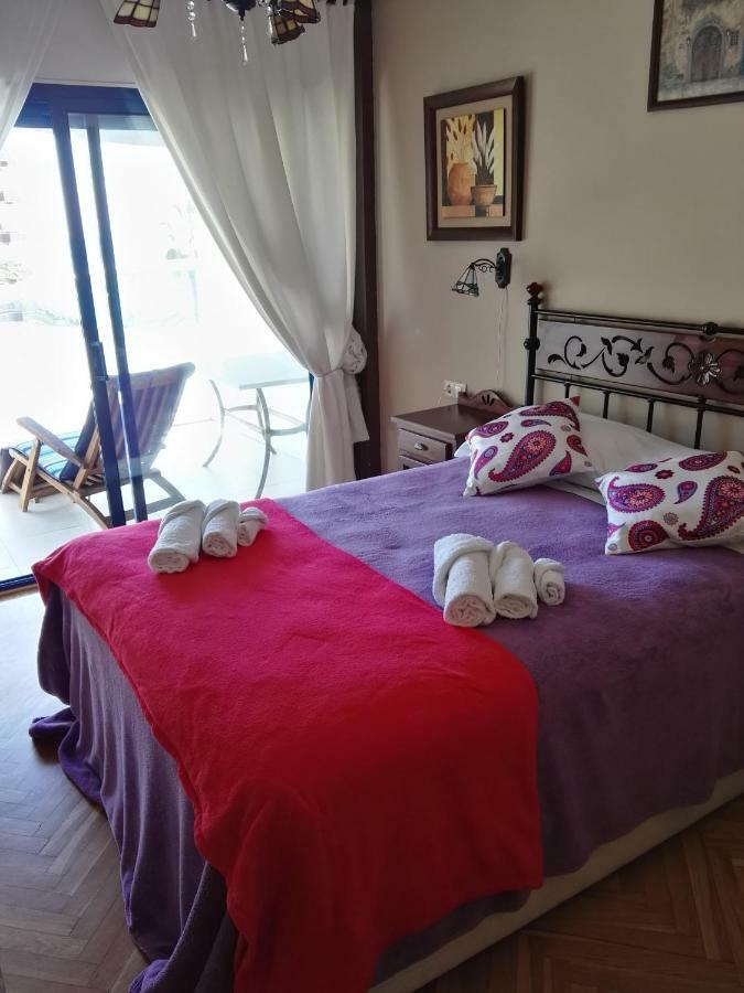 Apartamento En Playa Capellans 살루 외부 사진